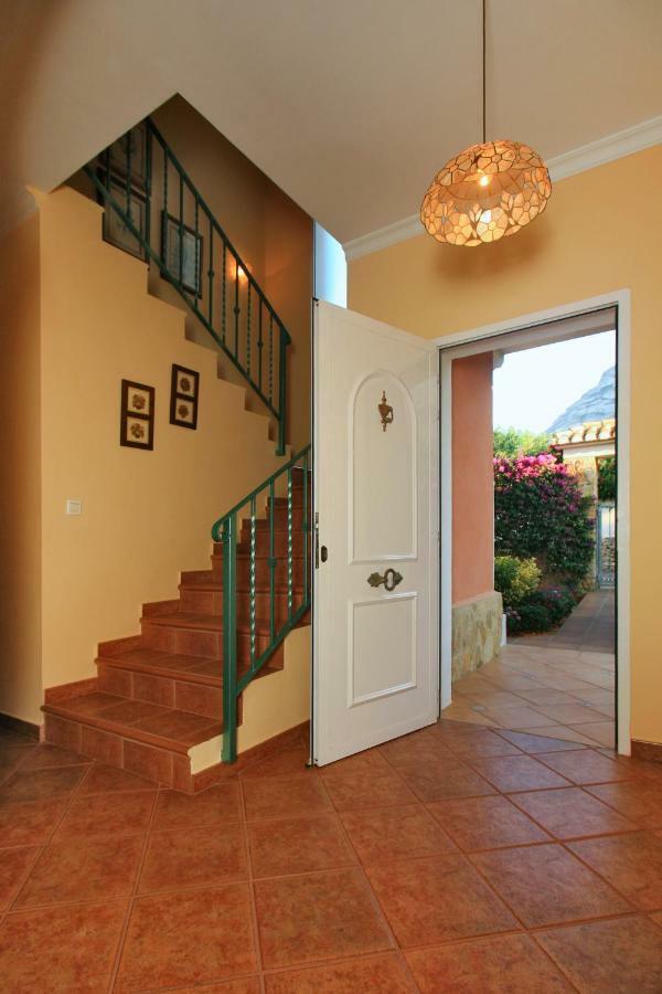 Villa Cuatro Soles By Family Homes Дения Экстерьер фото